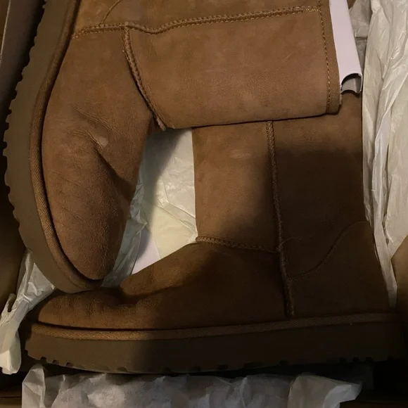 uggs - Picture 7 of 7